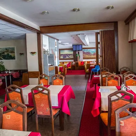 Hotel Prom Svoboda nad Upou