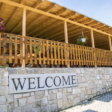 Prom 3* Svoboda nad Úpou