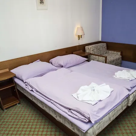 Prom Szálloda