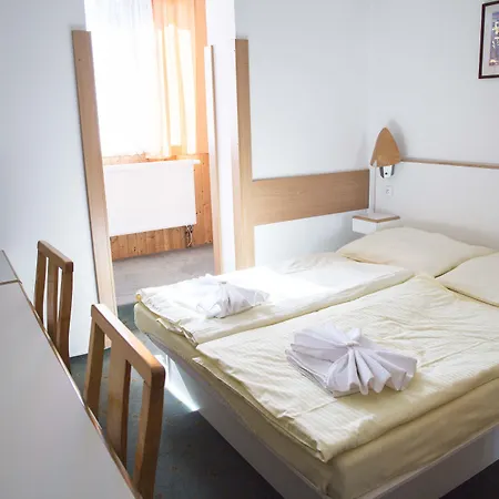 Szálloda Prom 3*